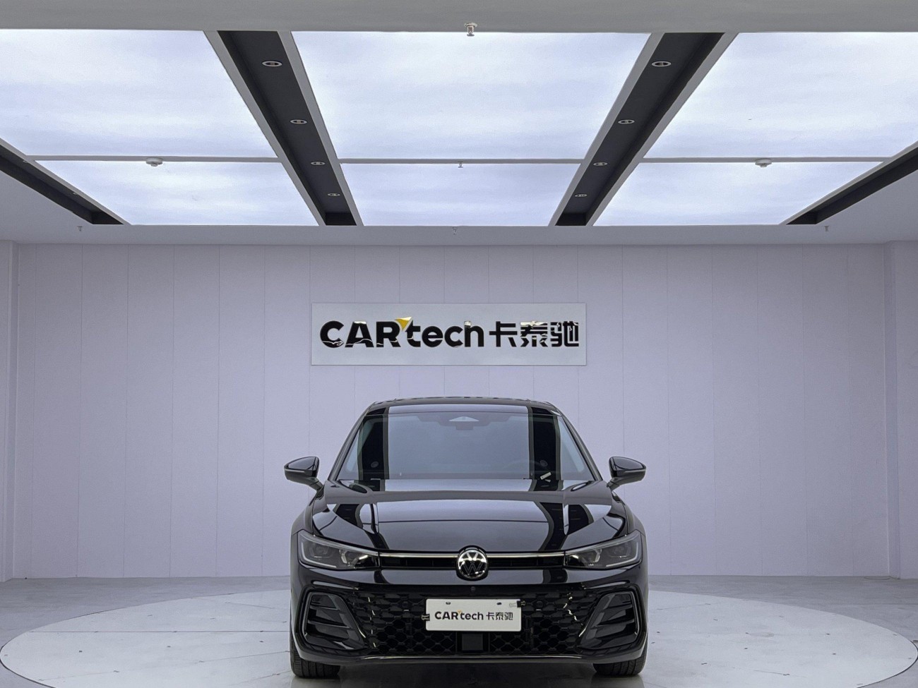 Volkswagen Passat 2025