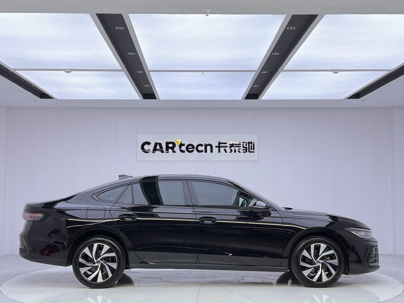 Volkswagen Passat 2025