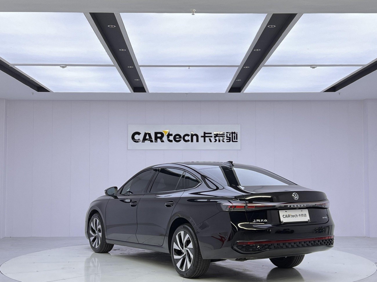 Volkswagen Passat 2025