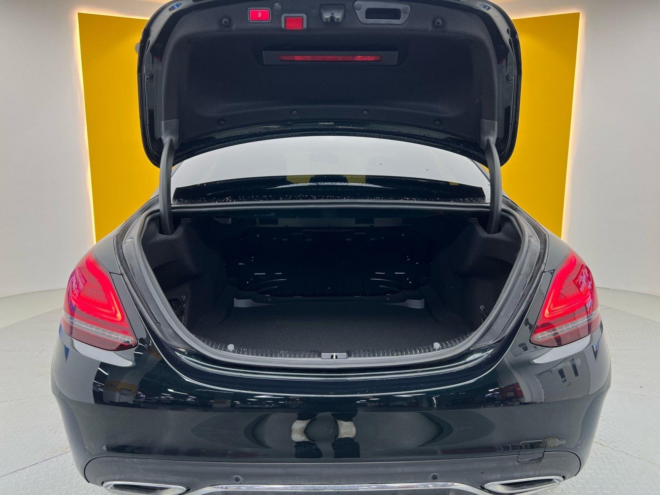 Mercedes-Benz C 260 L 2021