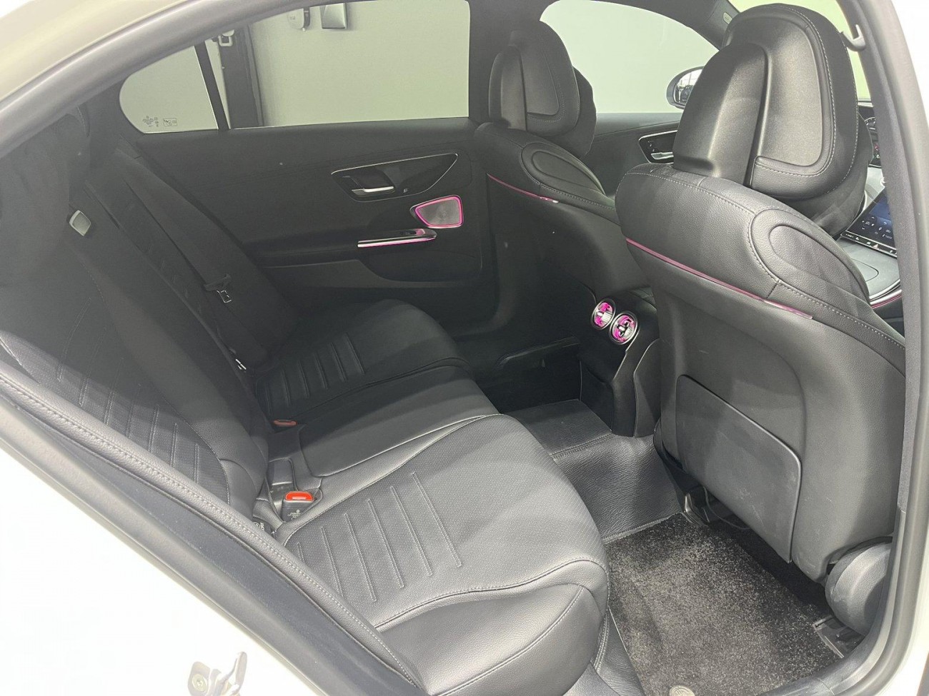 Mercedes-Benz C 200 L 2025