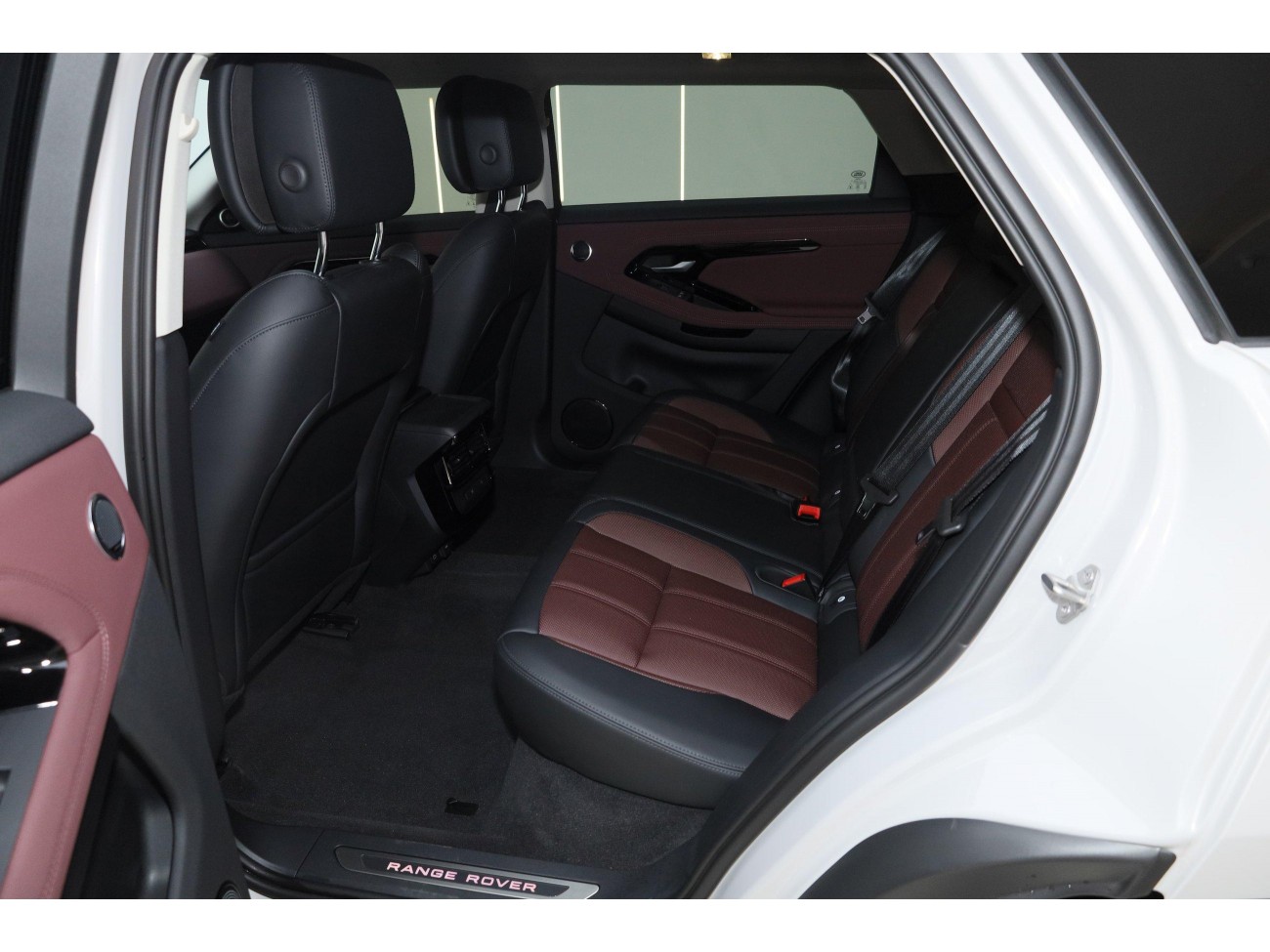 Land Rover Range Rover 2026