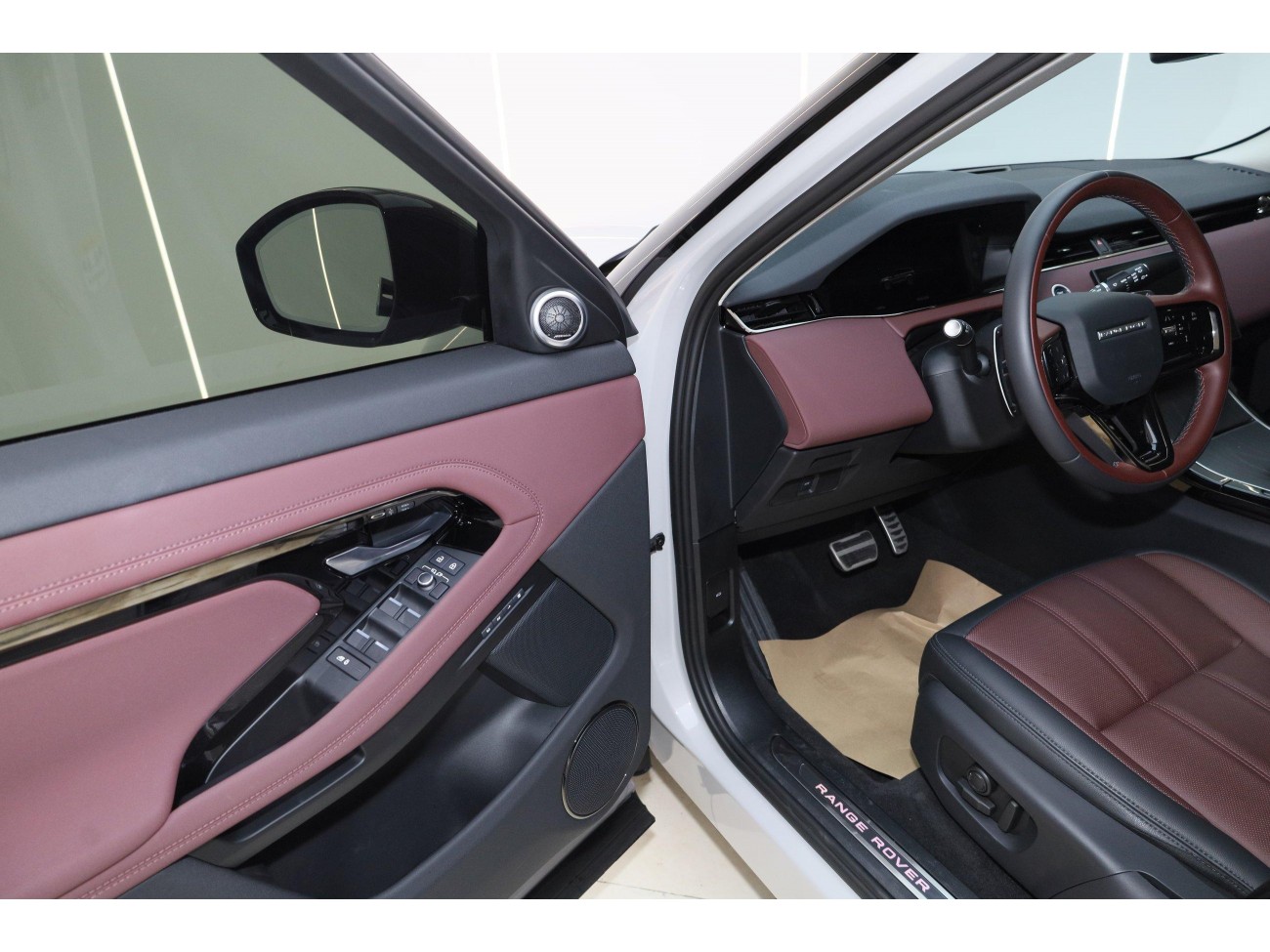 Land Rover Range Rover 2026