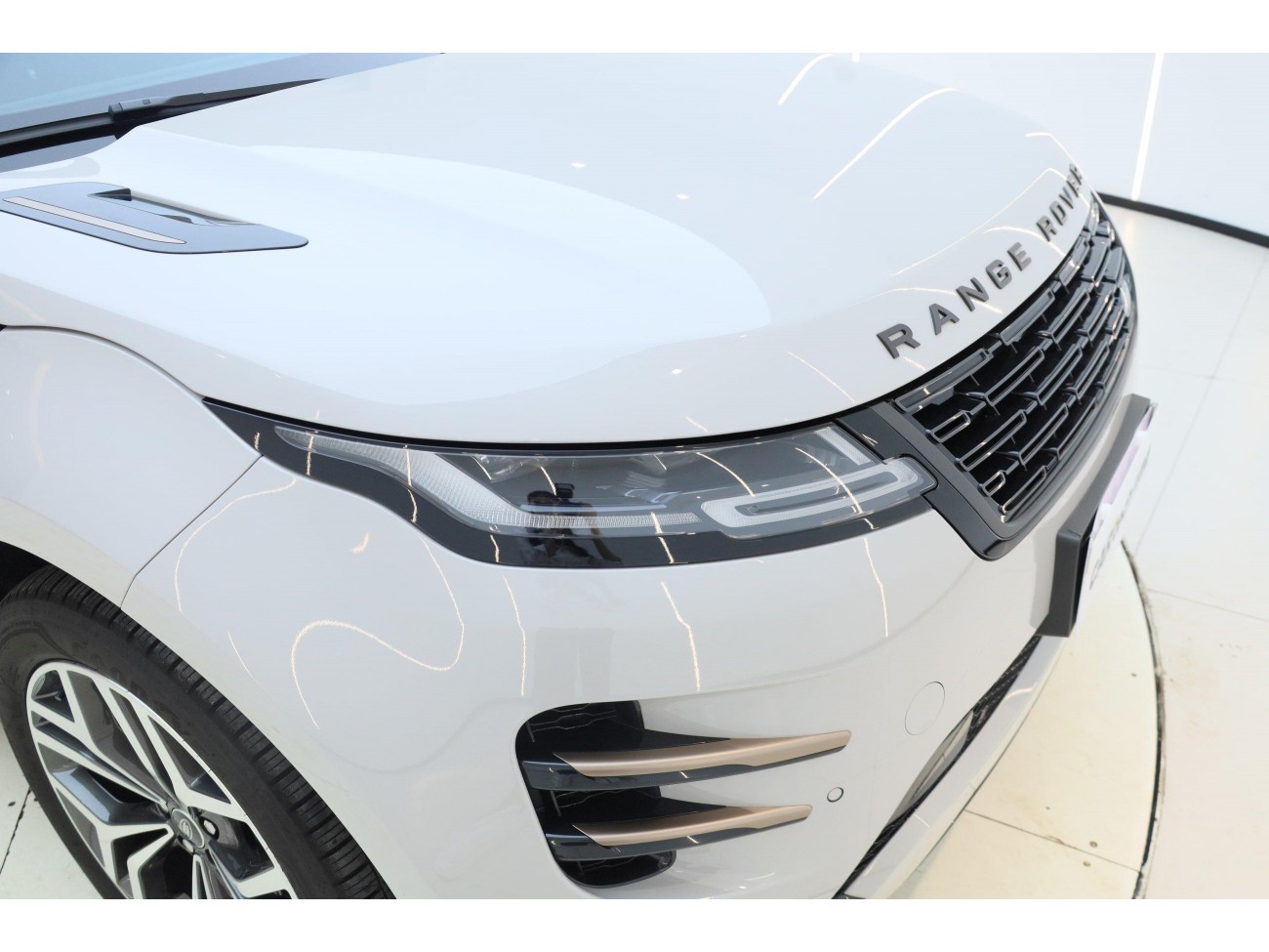Land Rover Range Rover 2026