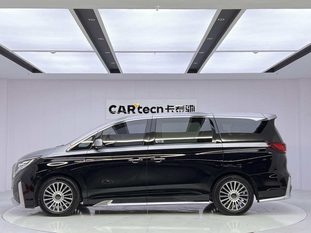 Trumpchi M8 2022
