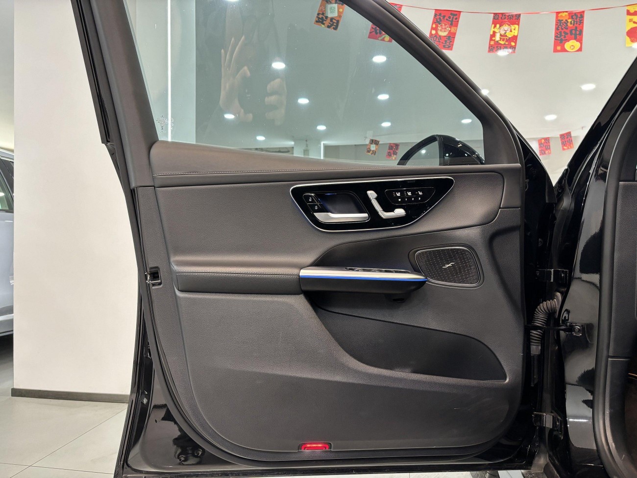 Mercedes-Benz GLC 260 L 2024