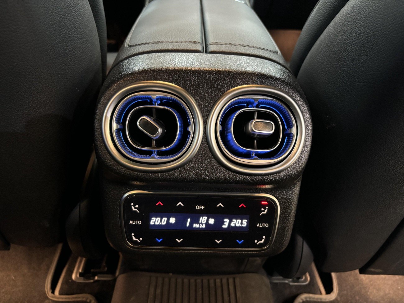 Mercedes-Benz GLC 260 L 2024