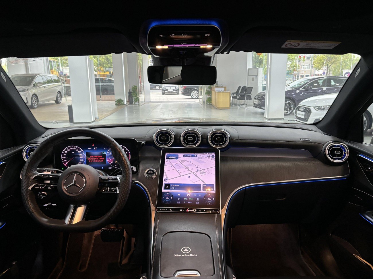 Mercedes-Benz GLC 260 L 2024