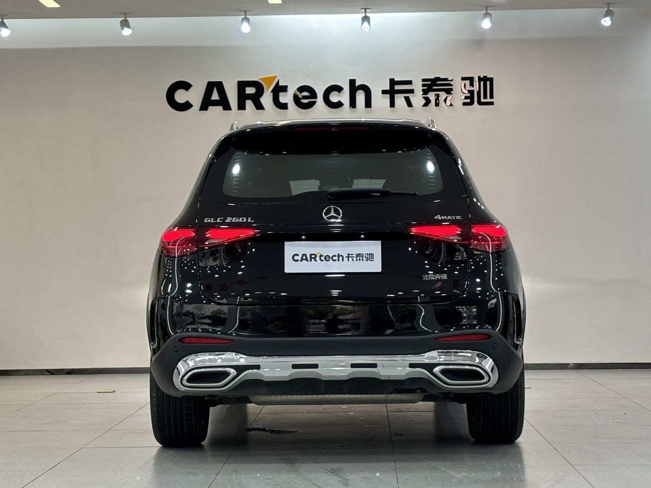 Mercedes-Benz GLC 260 L 2024