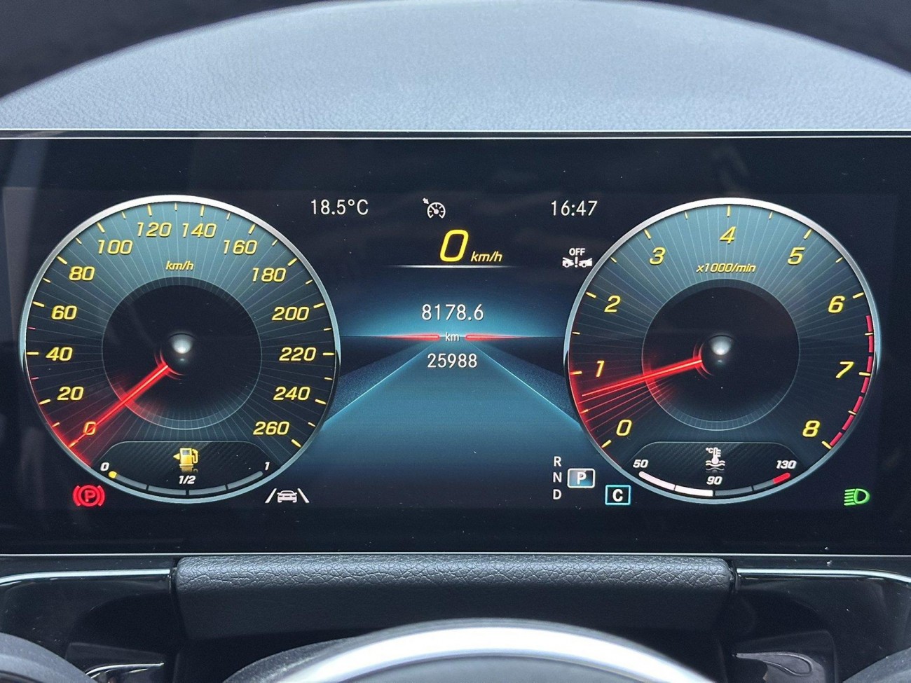 Mercedes-Benz GLA 220 2023