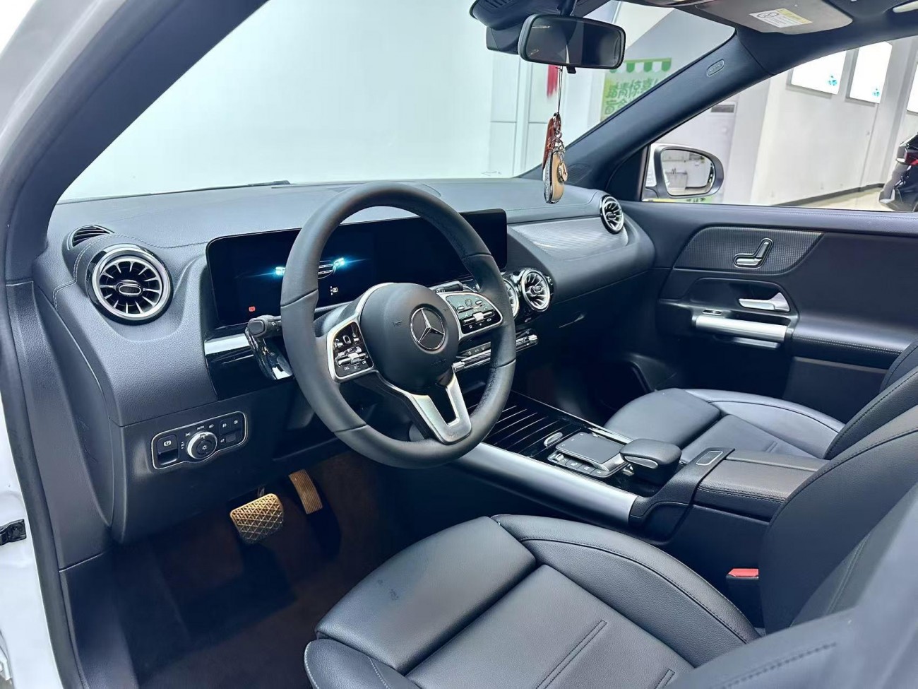 Mercedes-Benz GLA 220 2023