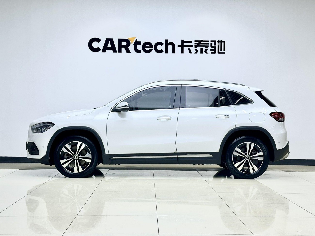 Mercedes-Benz GLA 220 2023