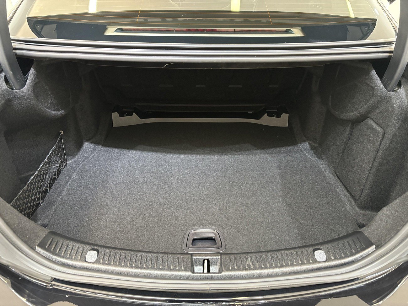 Mercedes-Benz E 300 L 2022