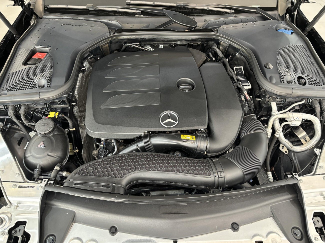 Mercedes-Benz E 300 L 2022