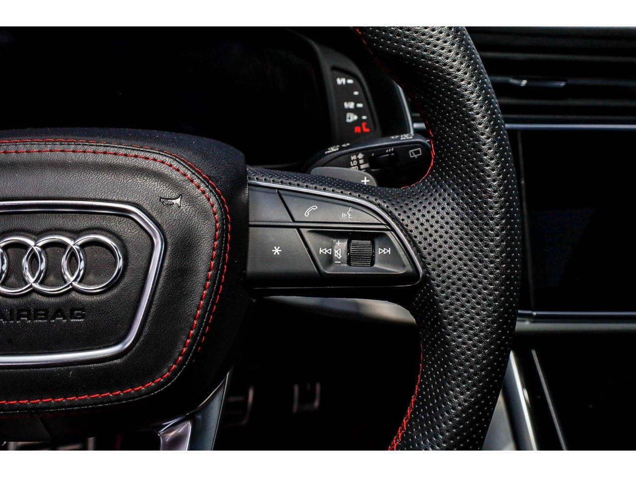 Audi Q8 55 TFSI 2020