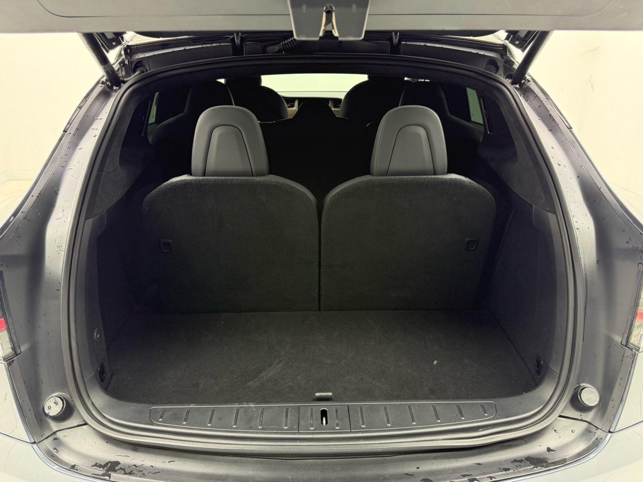 Tesla Model X 2020