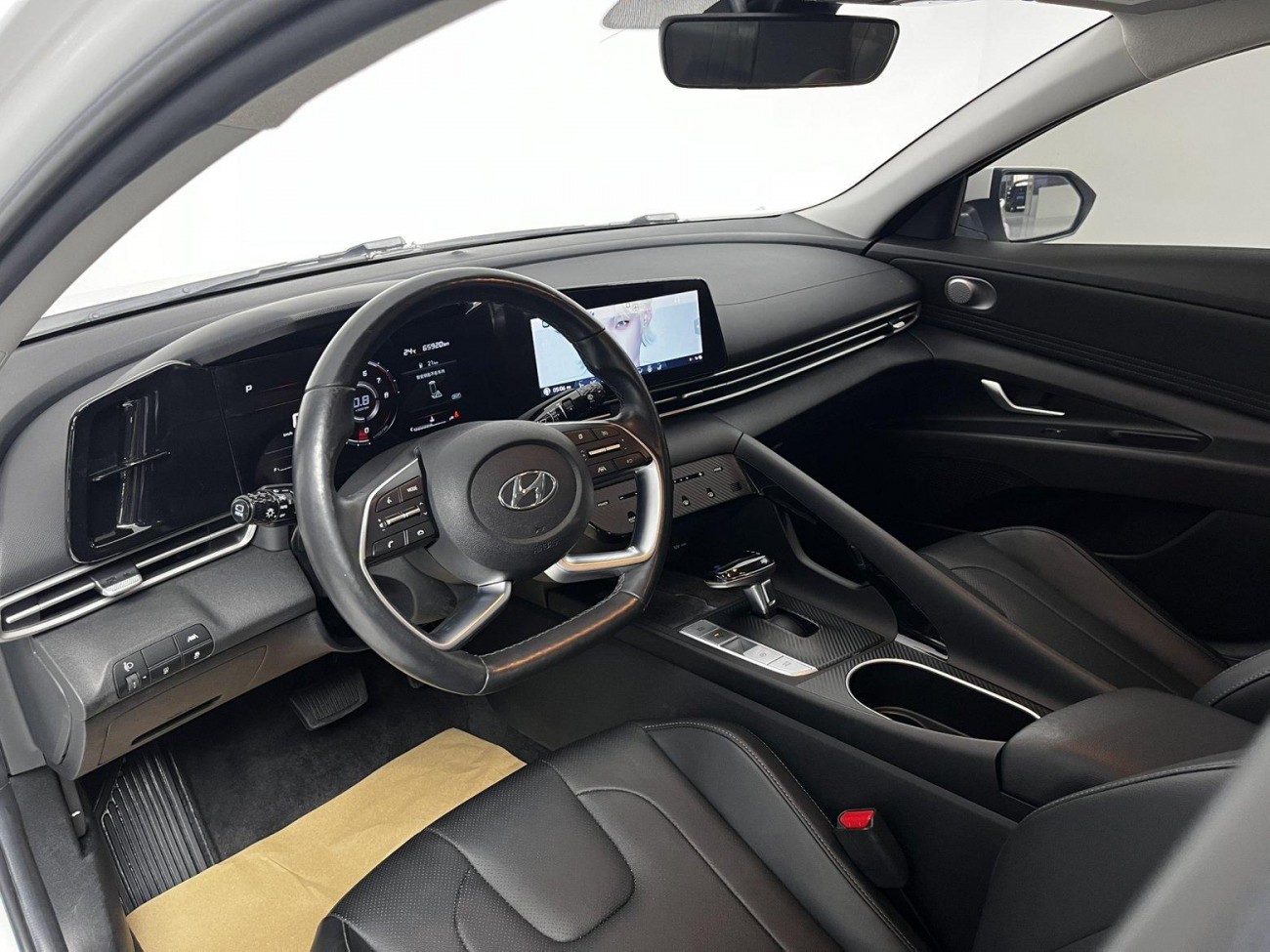 Hyundai Elantra 2021