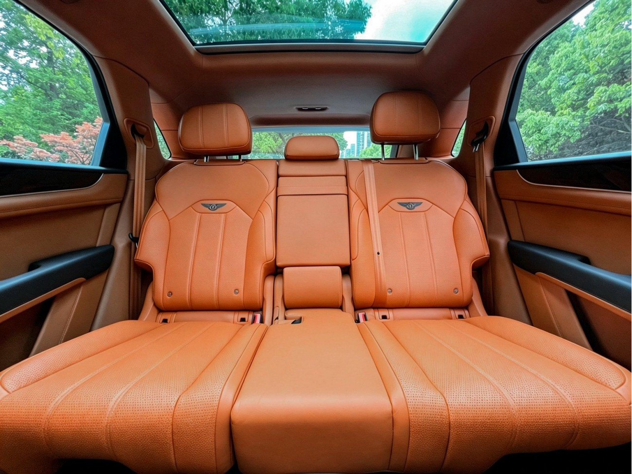 Bentley Bentayga 2023