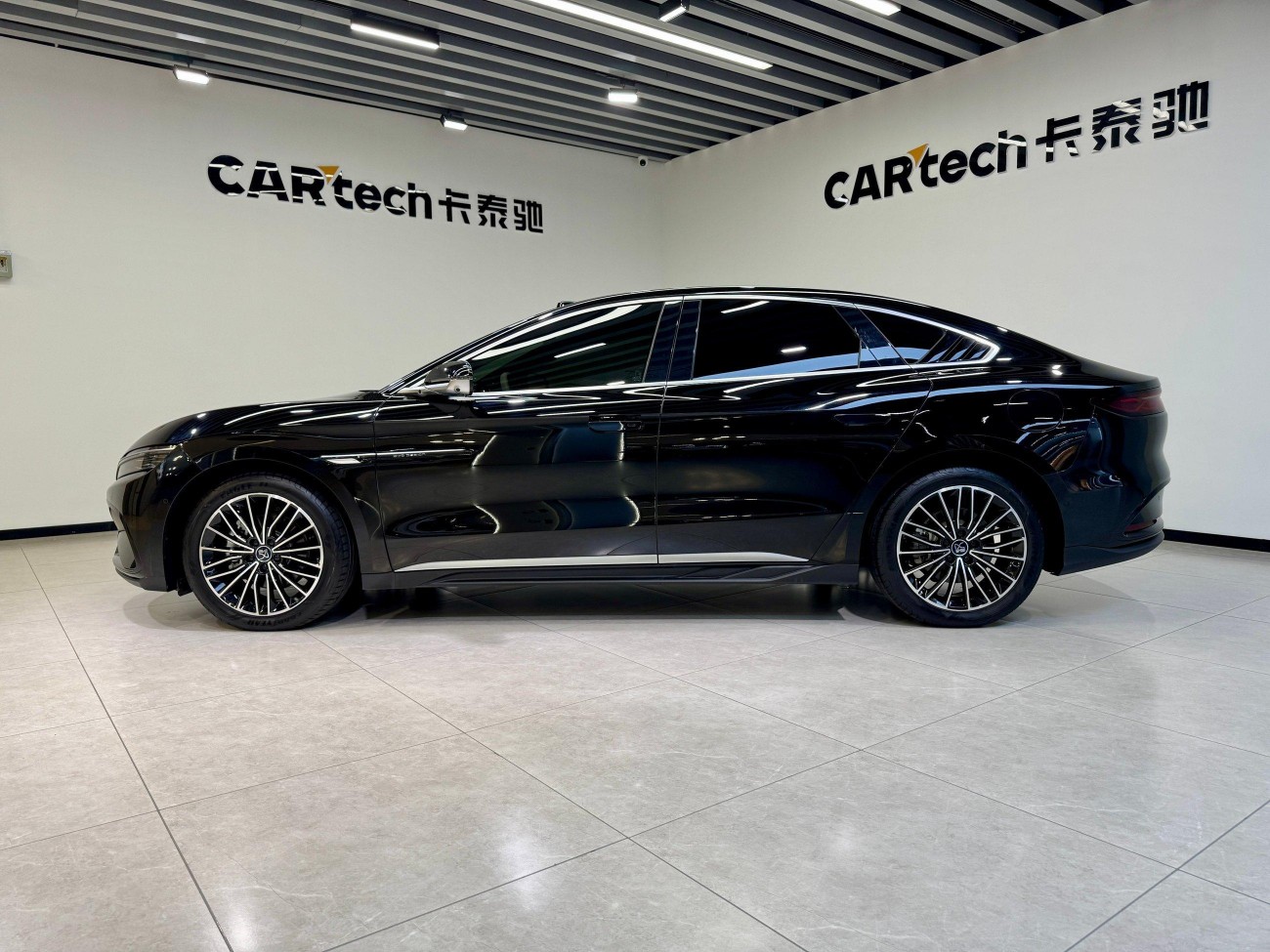 BYD Han 2025