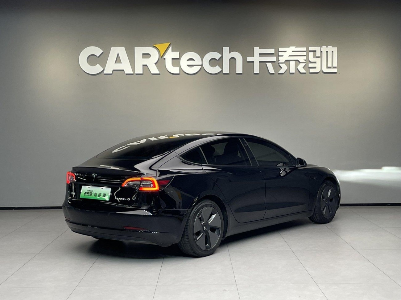 Tesla Model 3 2021
