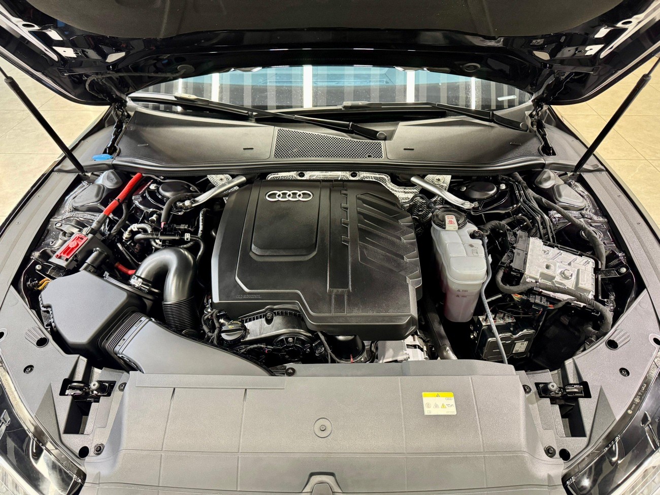 Audi A7L 45 TFSI 2024
