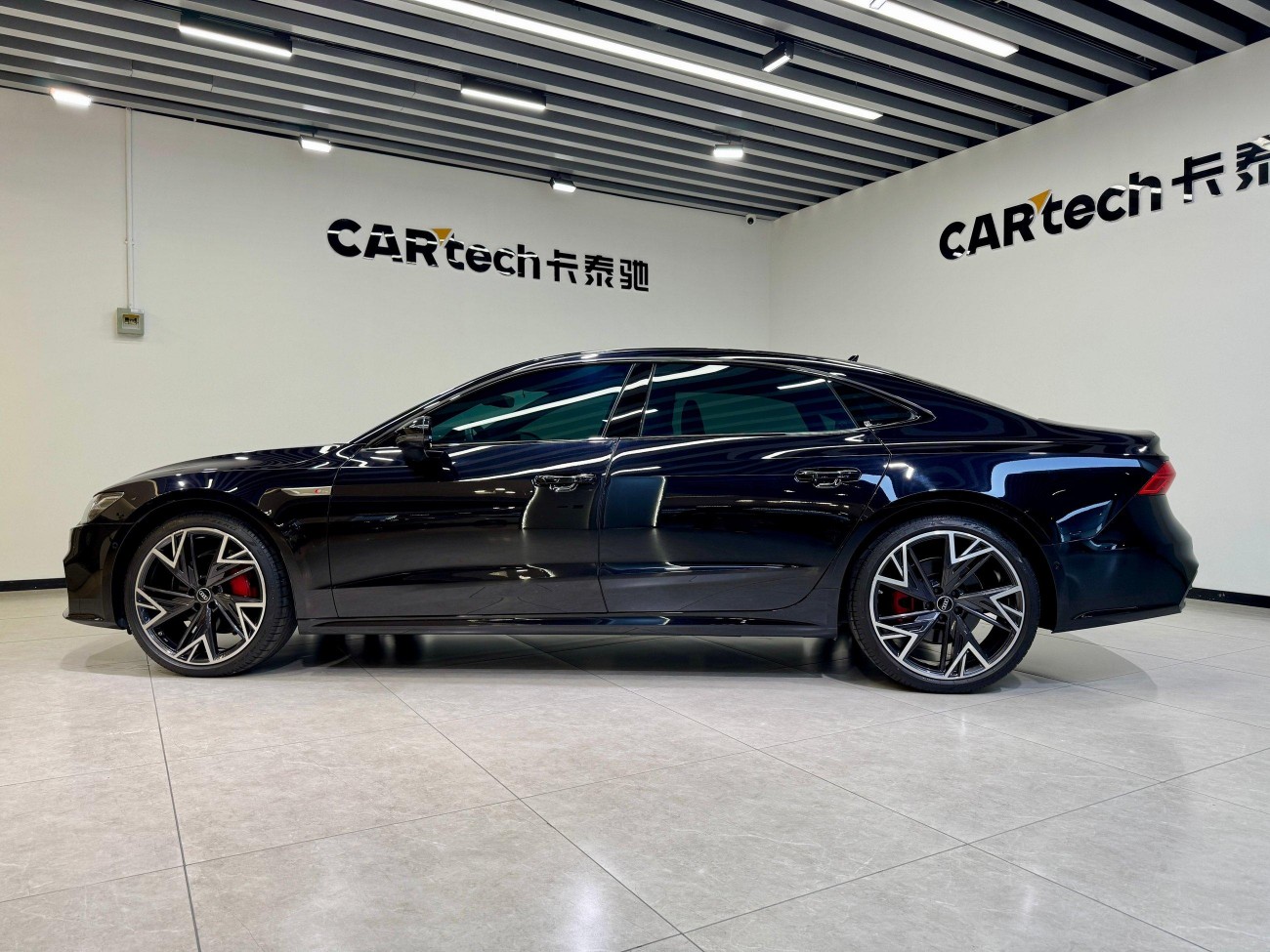 Audi A7L 45 TFSI 2024