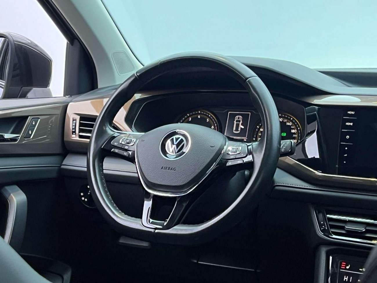 Volkswagen Tharu 2021