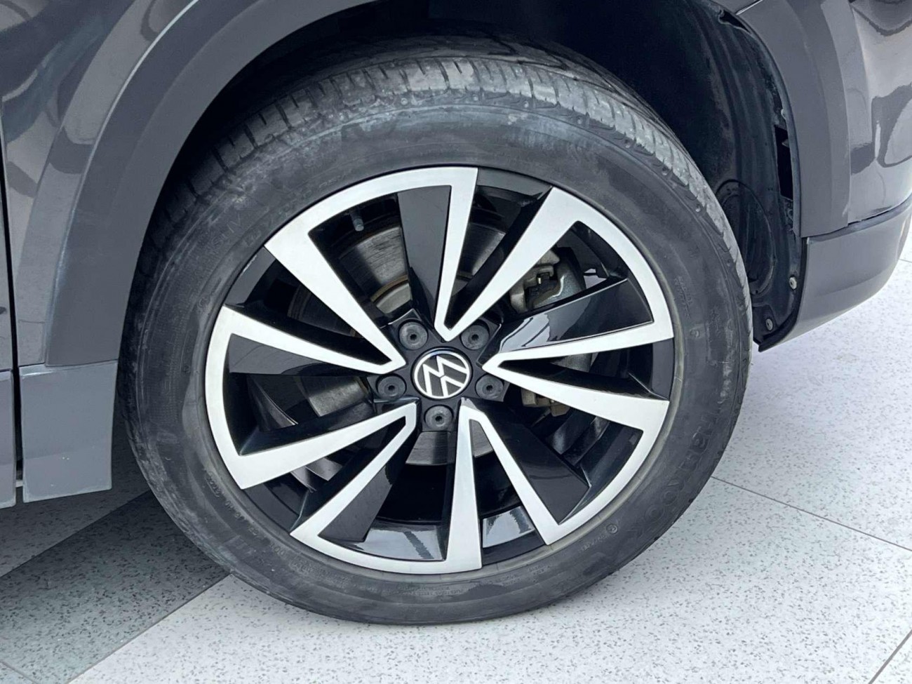 Volkswagen Tharu 2021