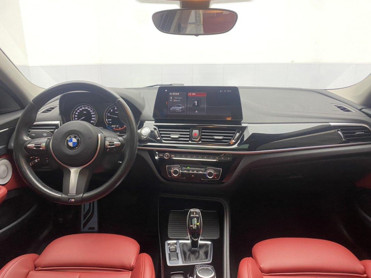 BMW 120i 2023