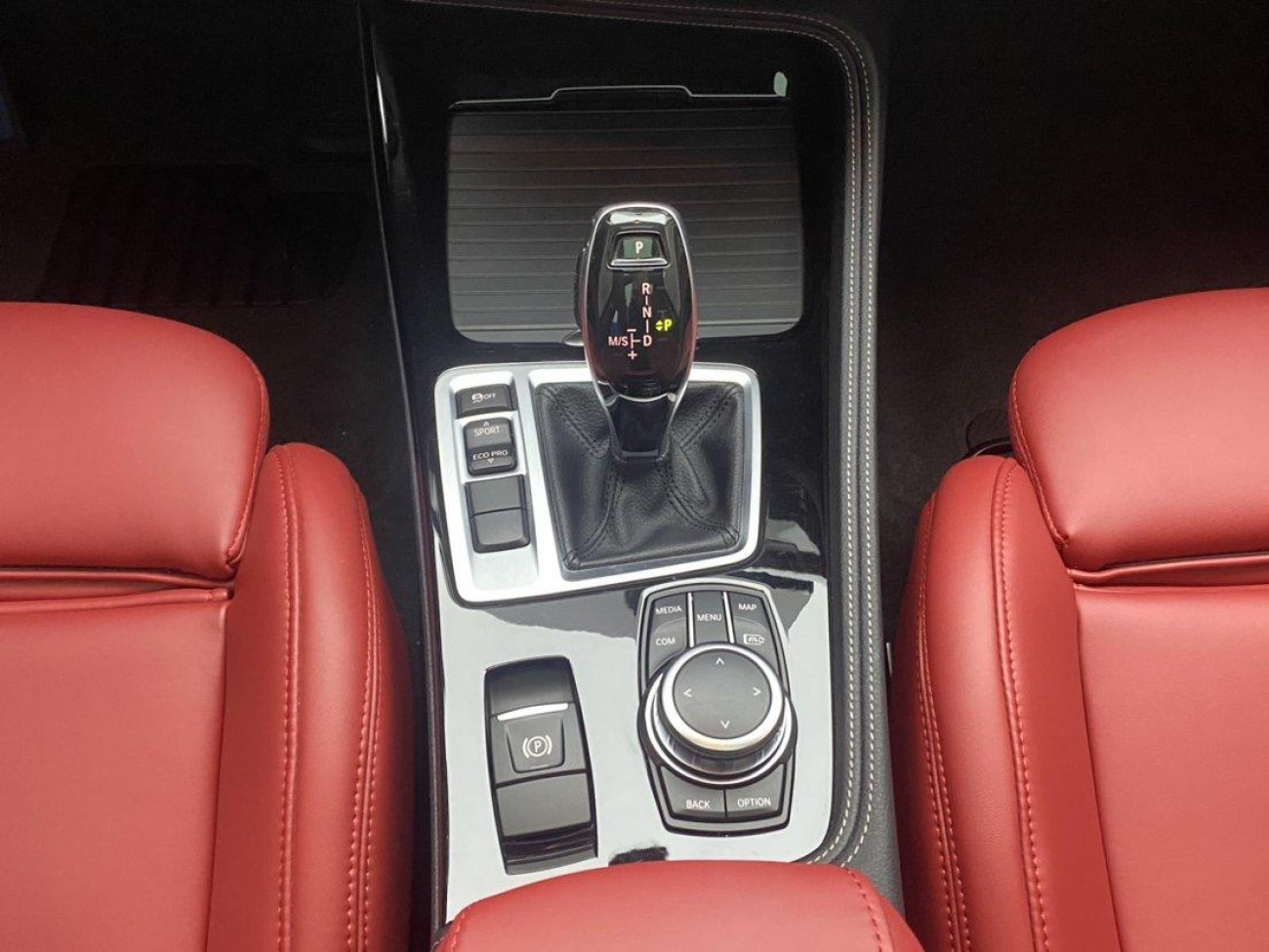 BMW 120i 2023