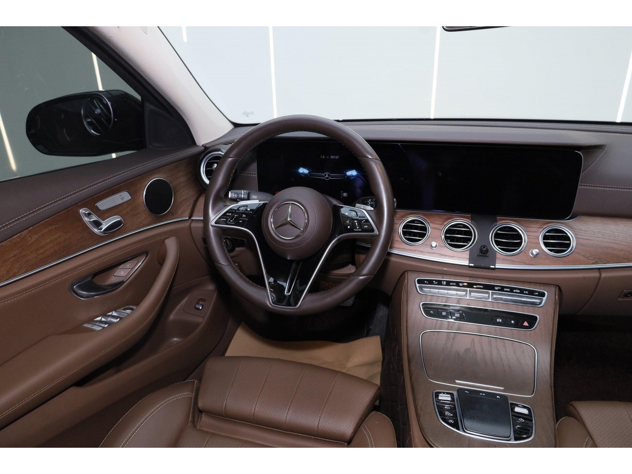 Mercedes-Benz E 260 L 2021