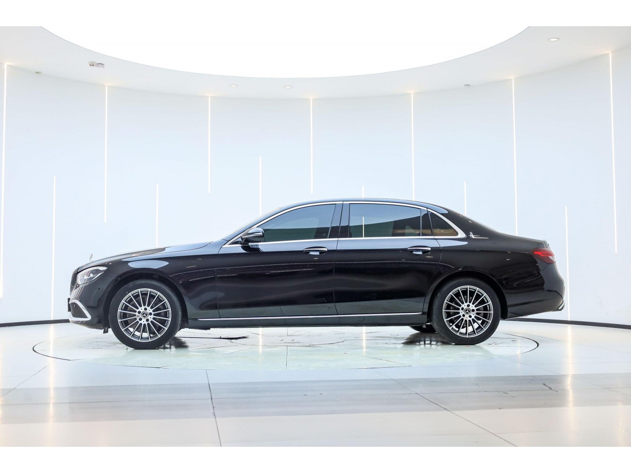 Mercedes-Benz E 260 L 2021