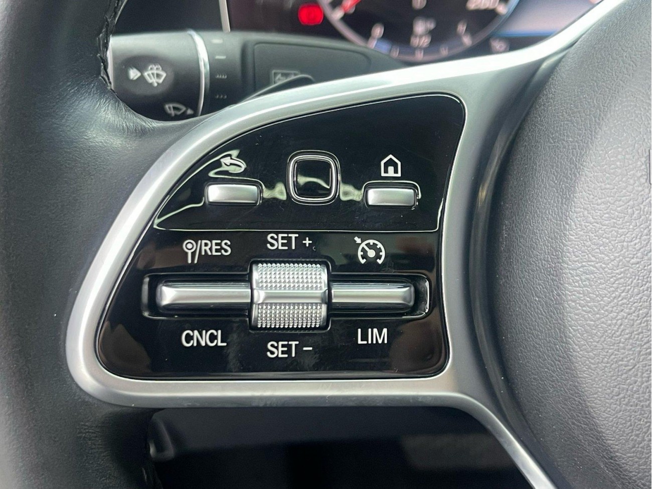 Mercedes-Benz E 300 L 2020