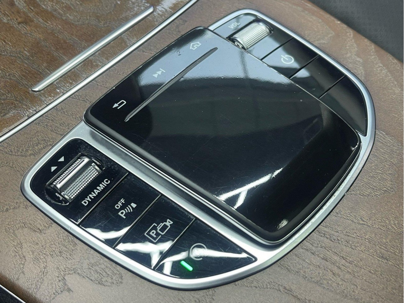 Mercedes-Benz E 300 L 2020