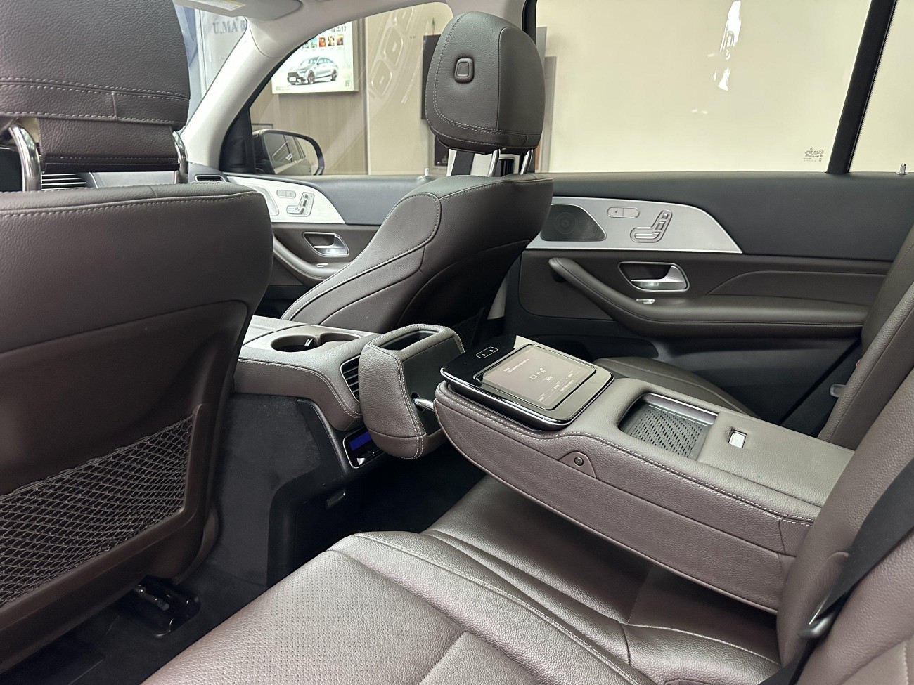 Mercedes-Benz GLS 400 4MATIC 2023