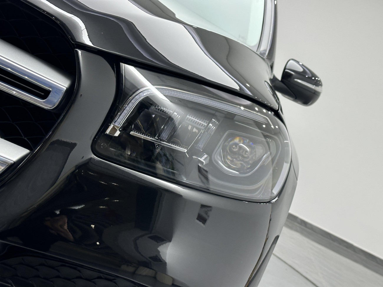 Mercedes-Benz GLS 400 4MATIC 2023