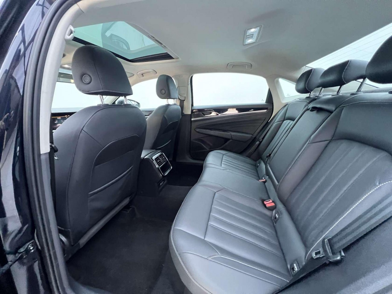 Volkswagen Passat 2022