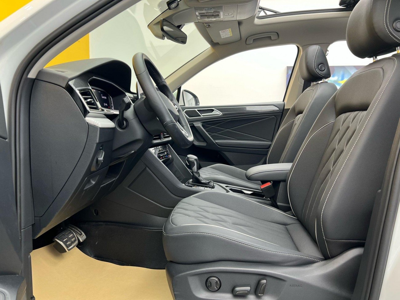 Volkswagen Tiguan L 2023