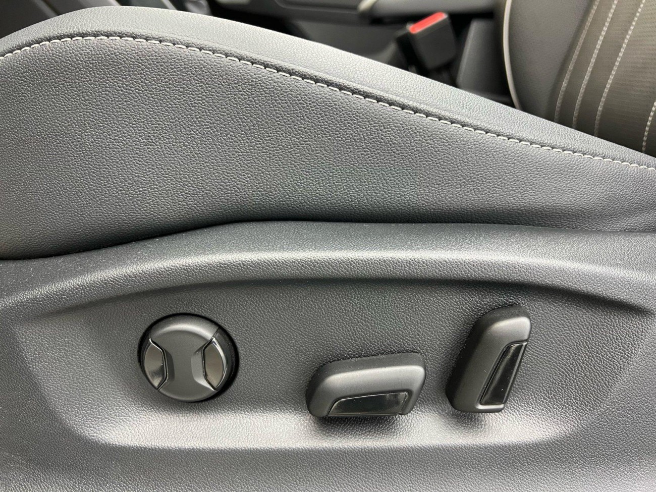 Volkswagen Tiguan L 2023