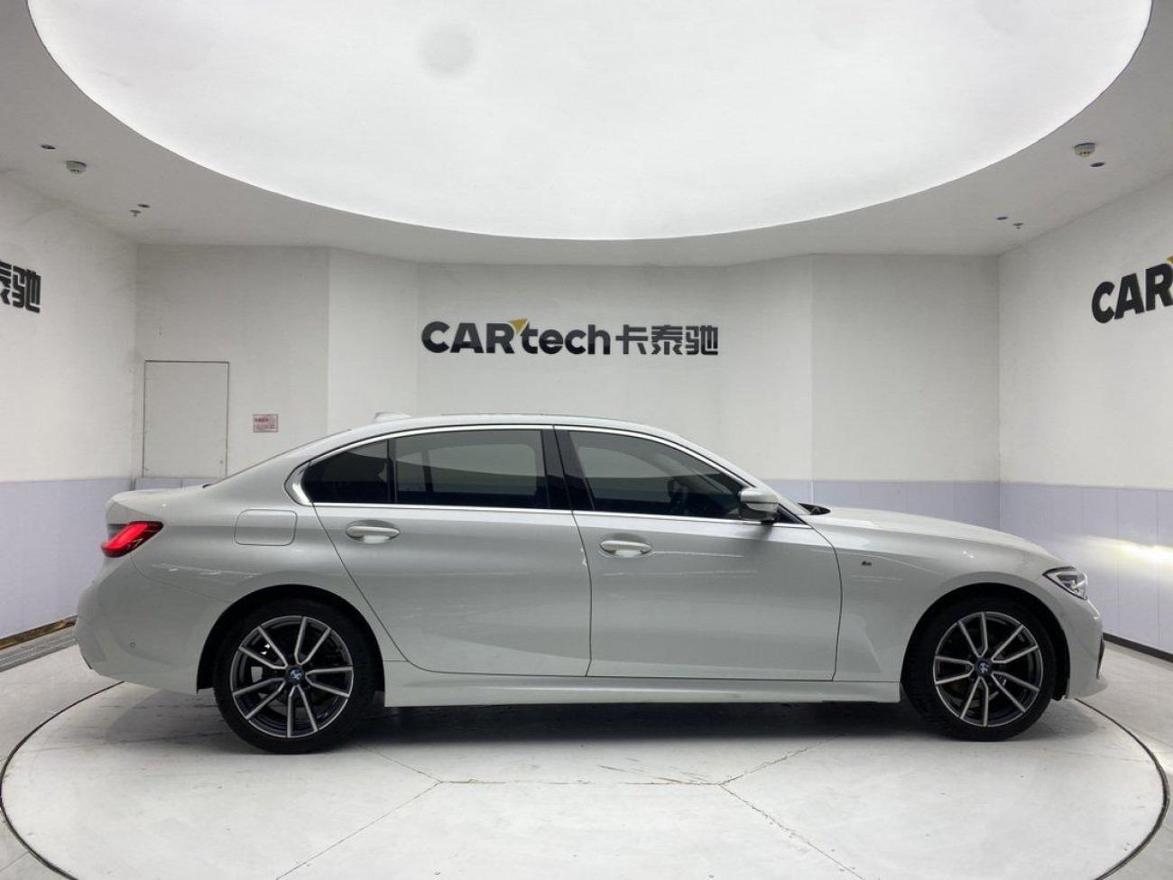 BMW 325Li 2020
