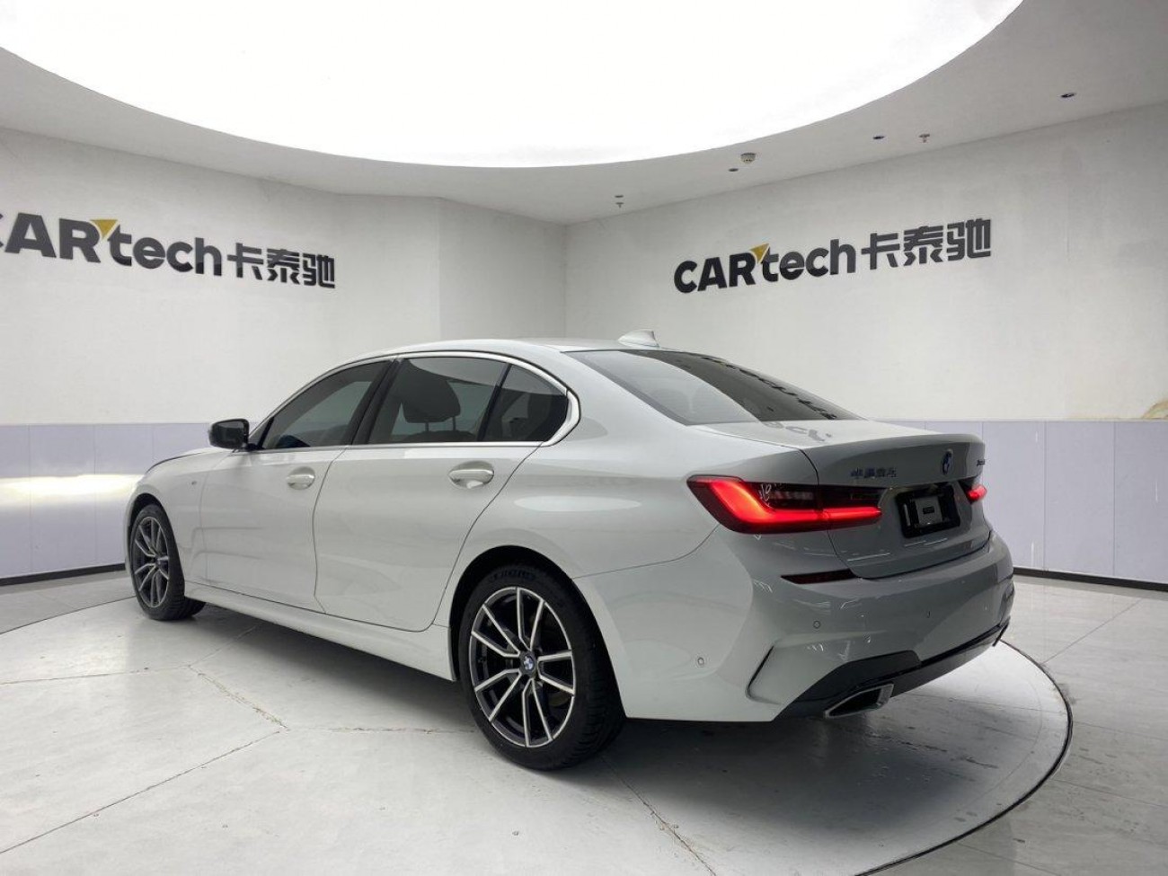BMW 325Li 2020
