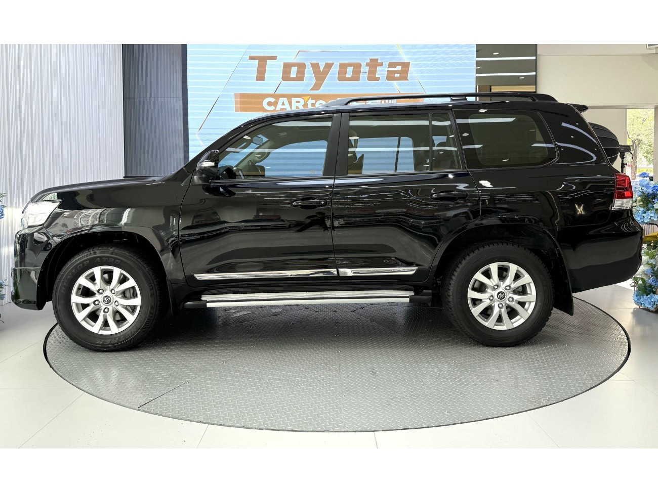 Toyota Land Cruiser 2019