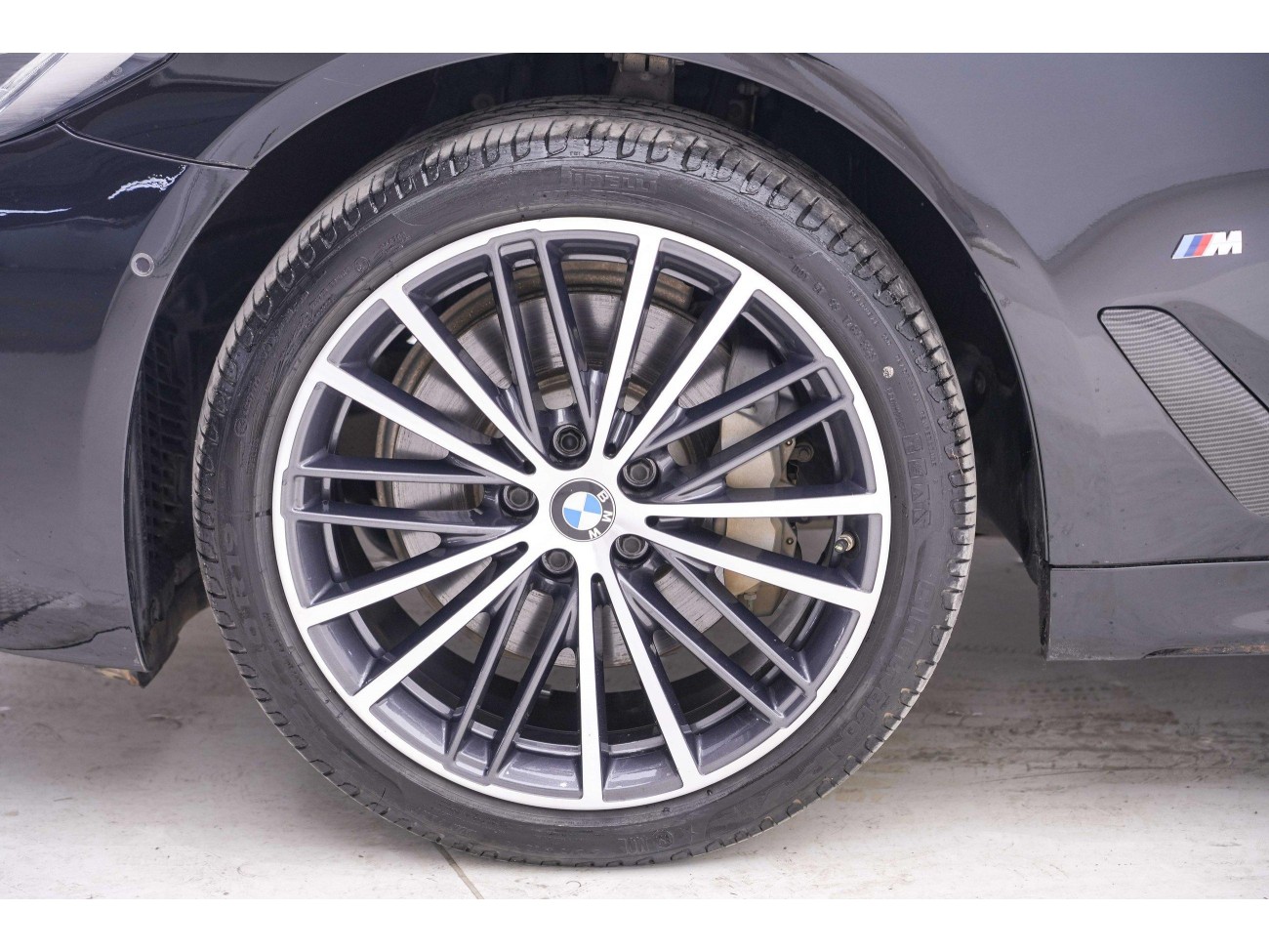 BMW 530Li 2021
