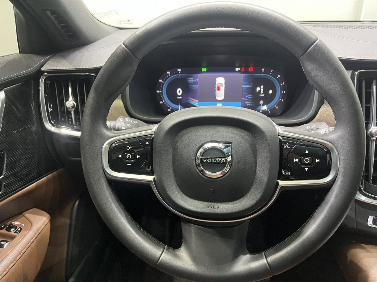 Volvo S90 2024