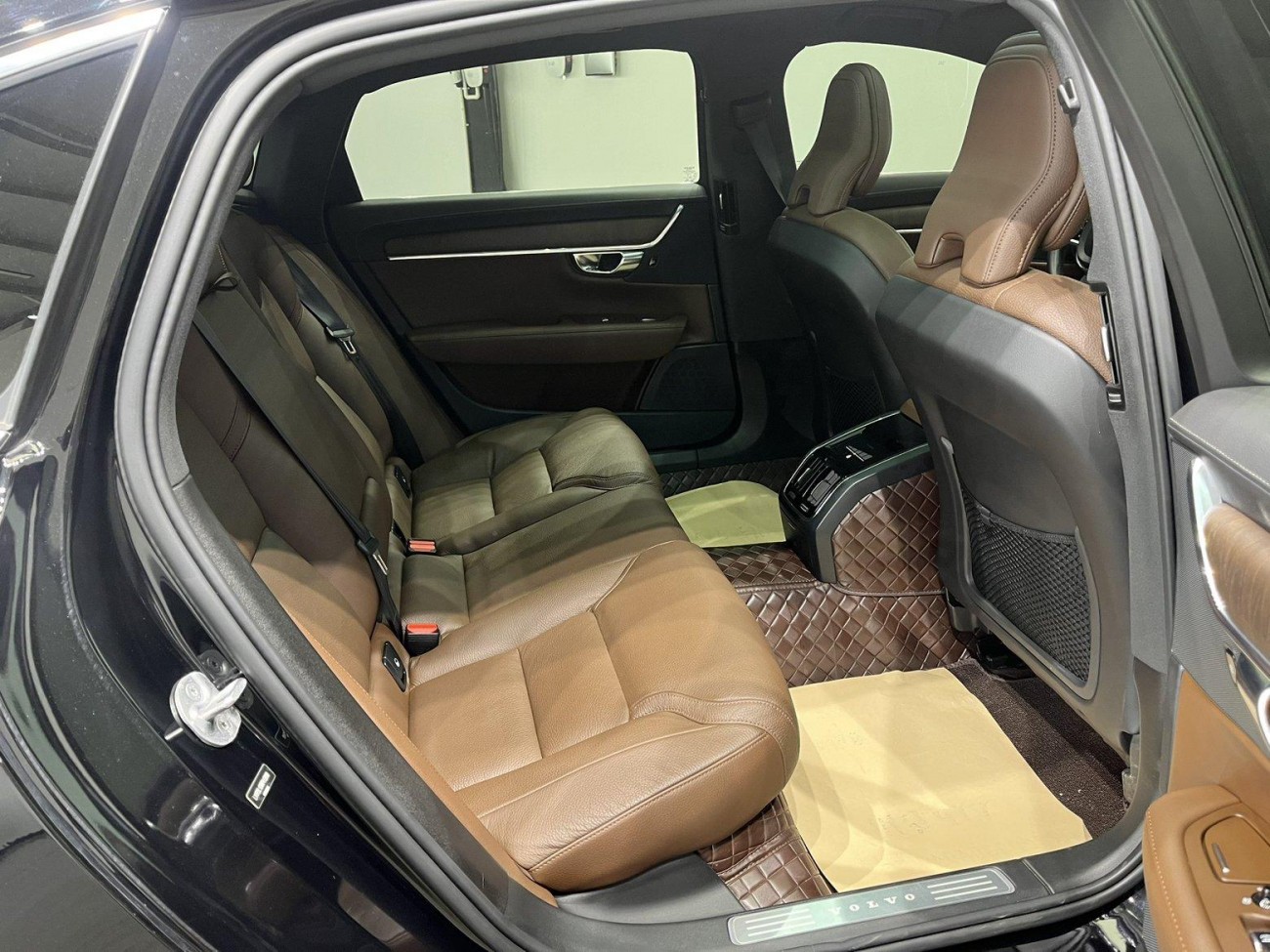 Volvo S90 2024
