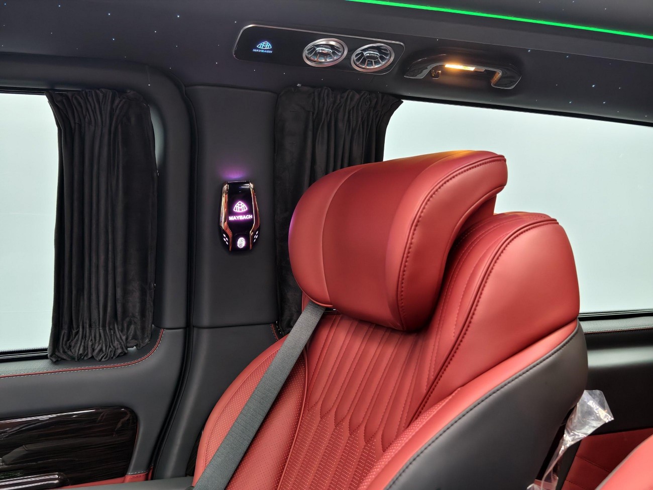 Mercedes-Benz 2024 2026