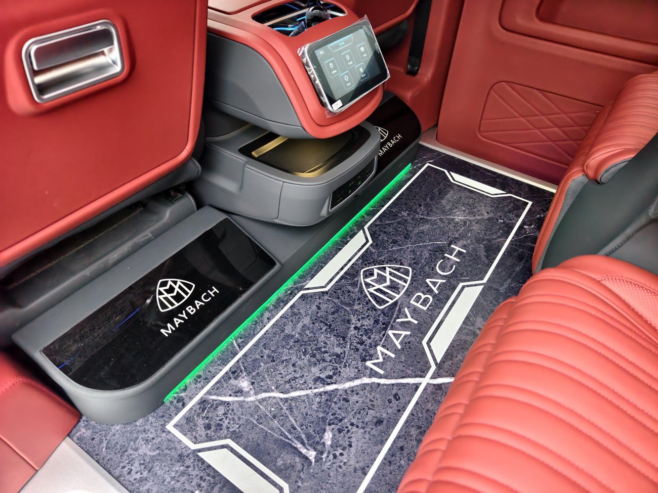 Mercedes-Benz 2024 2026