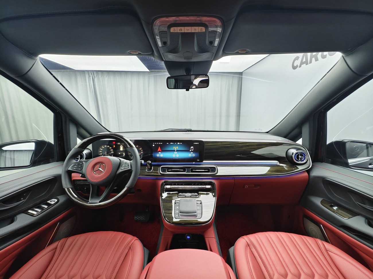 Mercedes-Benz 2024 2026