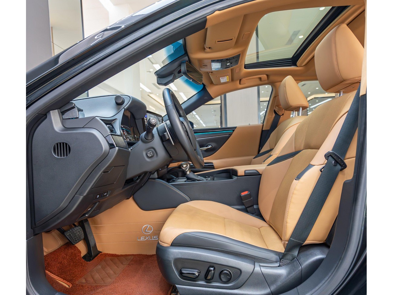 Lexus ES 300h 2024