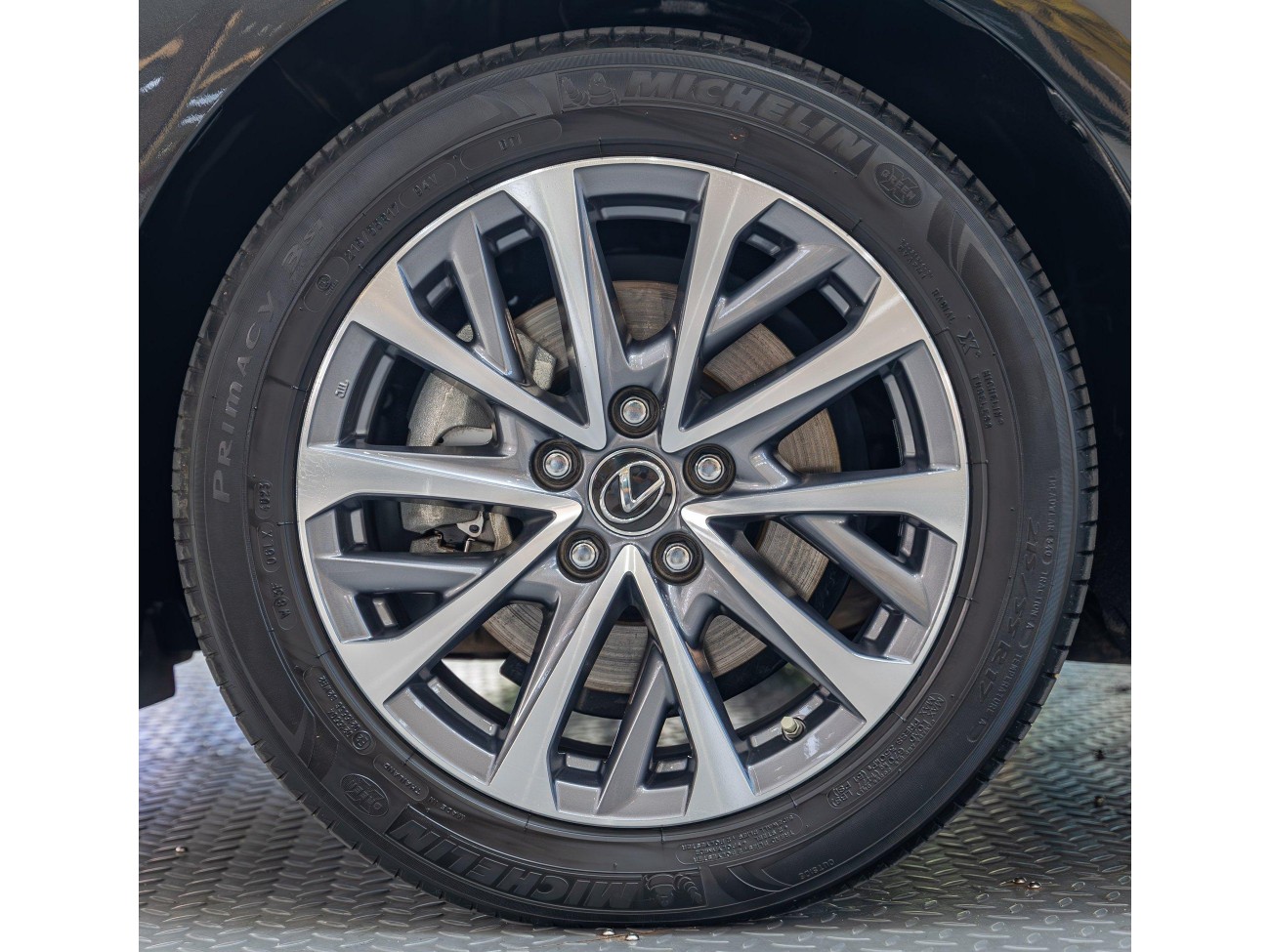 Lexus ES 300h 2024